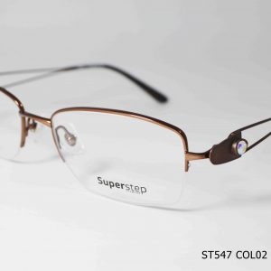 ST547 COL02